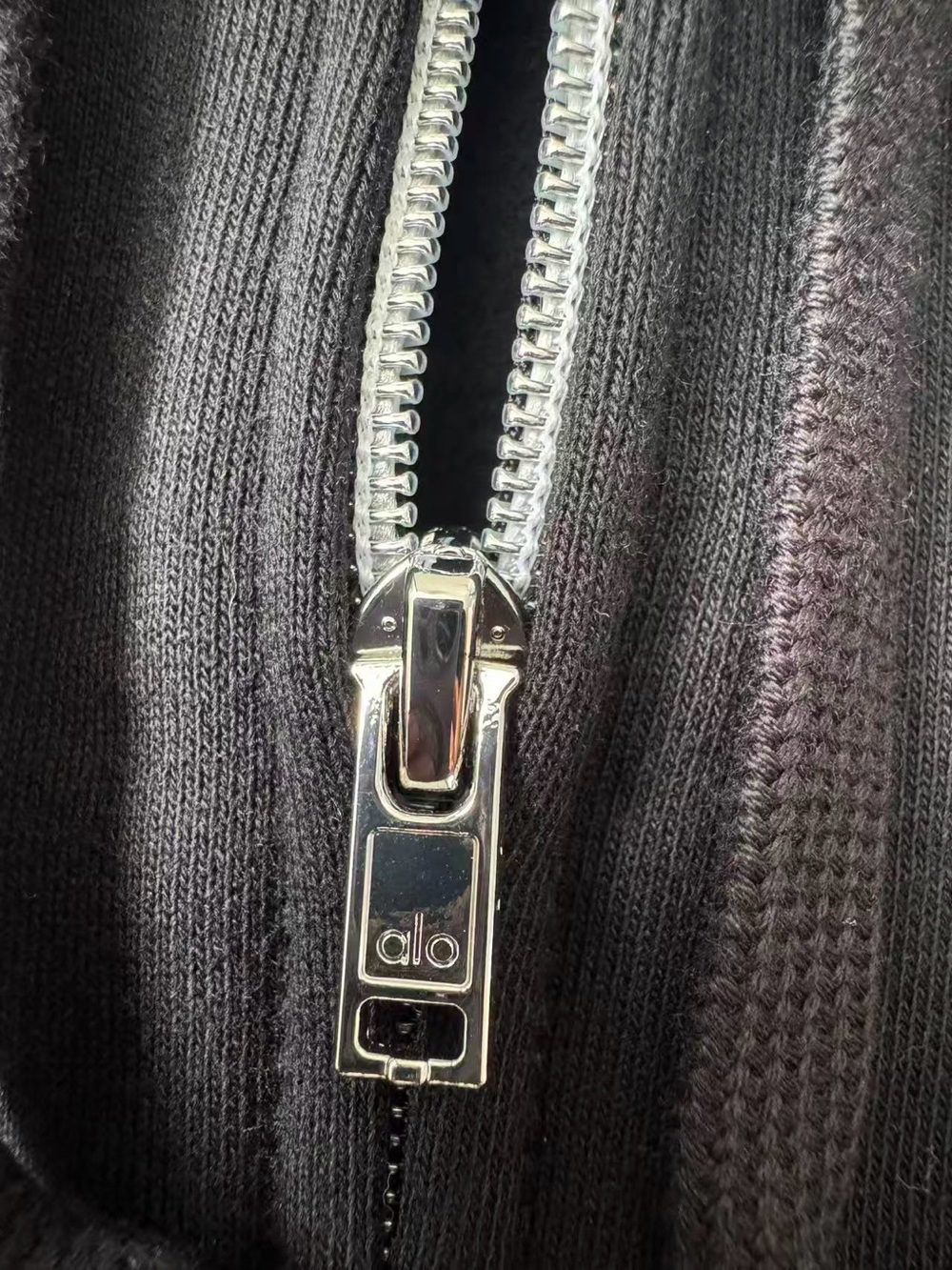 ALO Yoga Black Full-Zip Hoodie - Picture 5 of 5